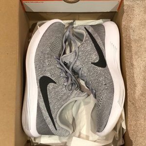 Nike lunar epic fly knit 2 grey
